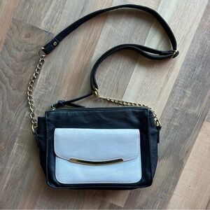 Elegant Black and White Women's Bag